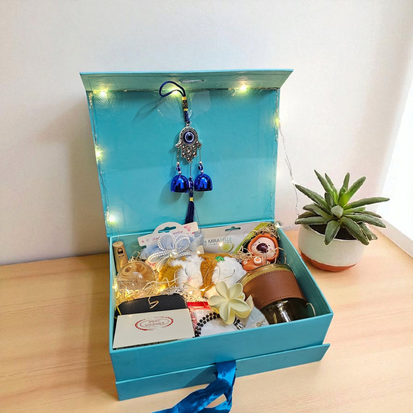 Cute Ribbon Box Gift Hamper – Cat Sipper, Lamp, Jewellery & More (Under ₹1500)