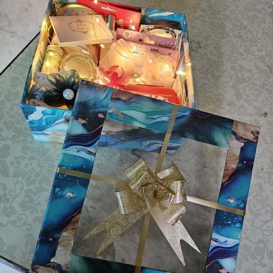 Customizable Gift Hamper for Her – Mug, Sipper, Cosmetics, Decor Lamp & More (Under ₹1500) - Ajmer Gift Charm
