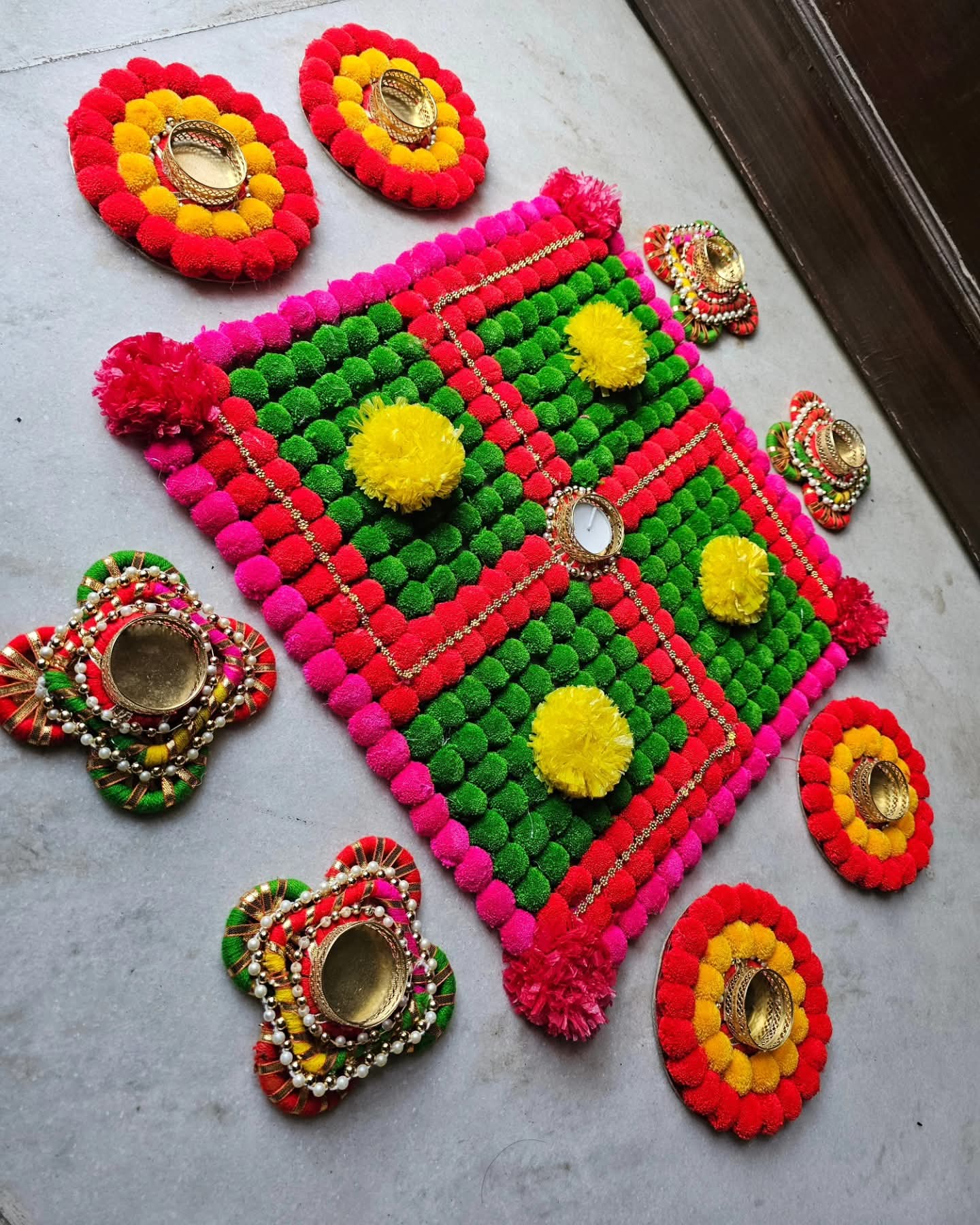 ✨ Decorated Rangoli Mat with Diya Candle Light Platters – Perfect for Home Decor & Gifting ✨ - Ajmer Gift Charm