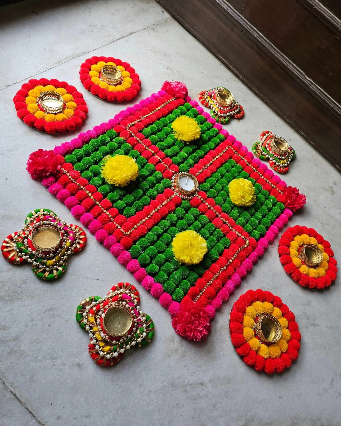 ✨ Decorated Rangoli Mat with Diya Candle Light Platters – Perfect for Home Decor & Gifting ✨ - Ajmer Gift Charm