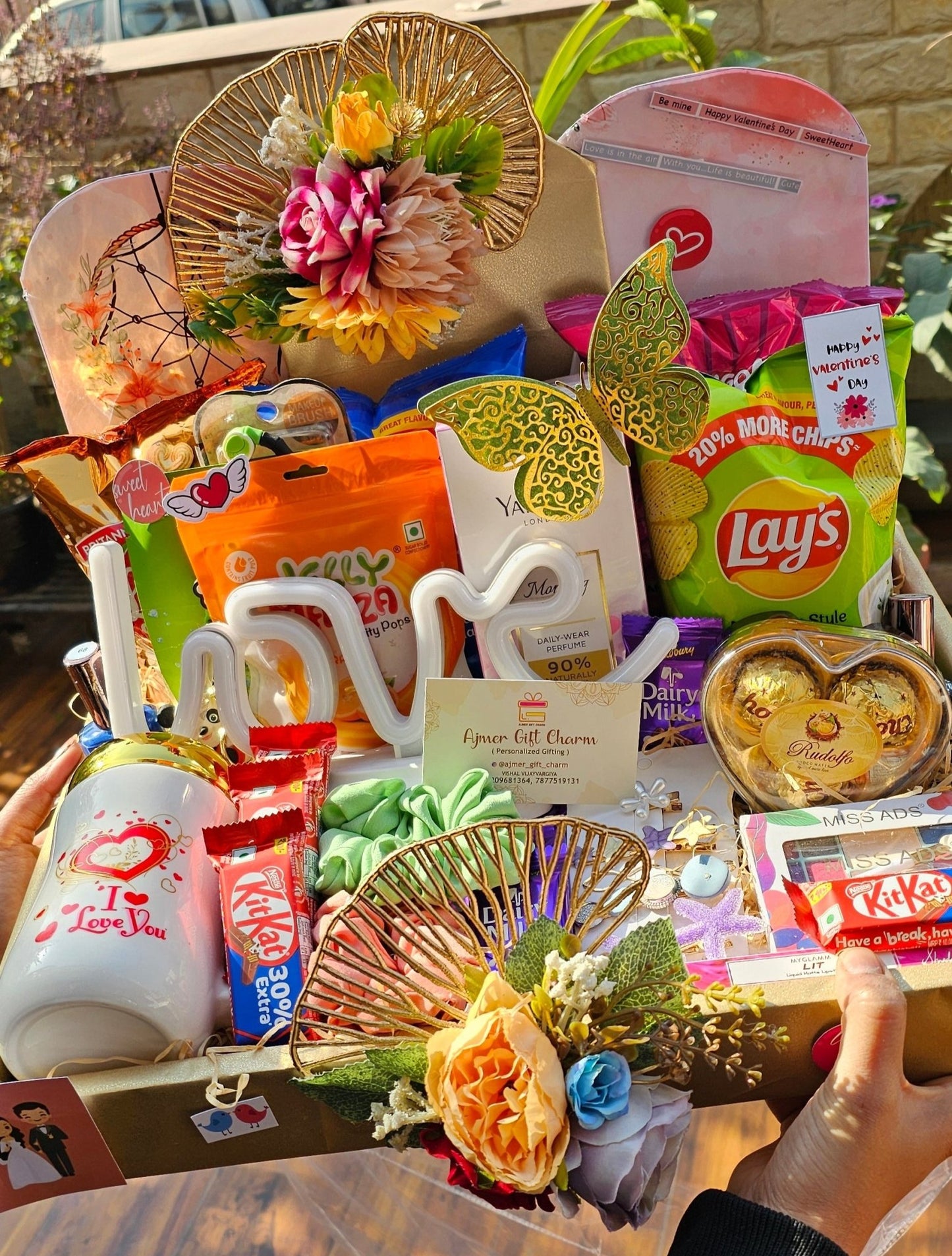 Gift HAMPER for Her Anniversary - Ajmer Gift Charm