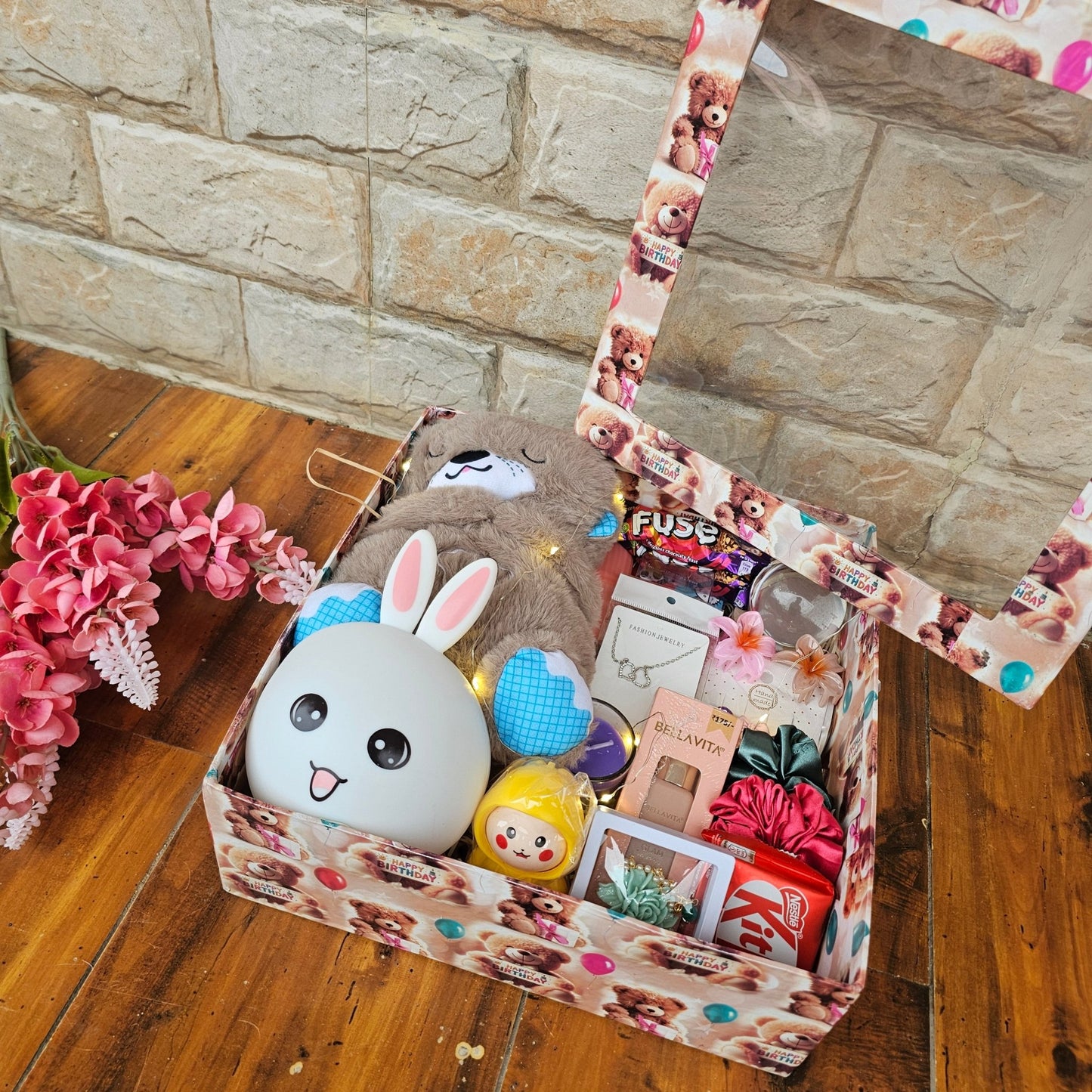 Pyar bhara hamper for her πβ¨ Surprise your special one with this super cute gift box - Ajmer Gift Charm