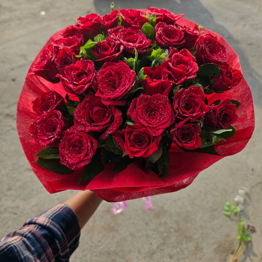 Red Roses Bouquet for βΉ999 | Premium Fresh Rose Bouquet Gift - Ajmer Gift Charm