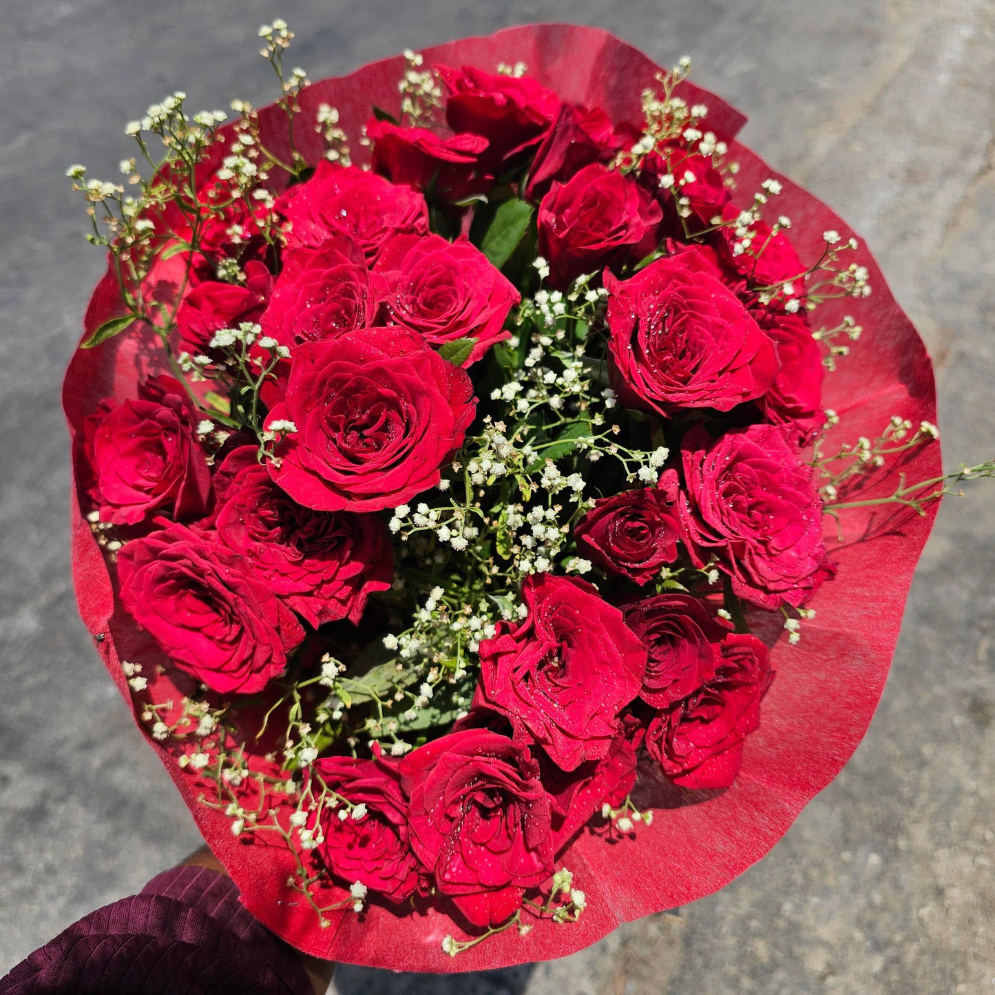 "Red Rose Bouquet β The Language of Love"
