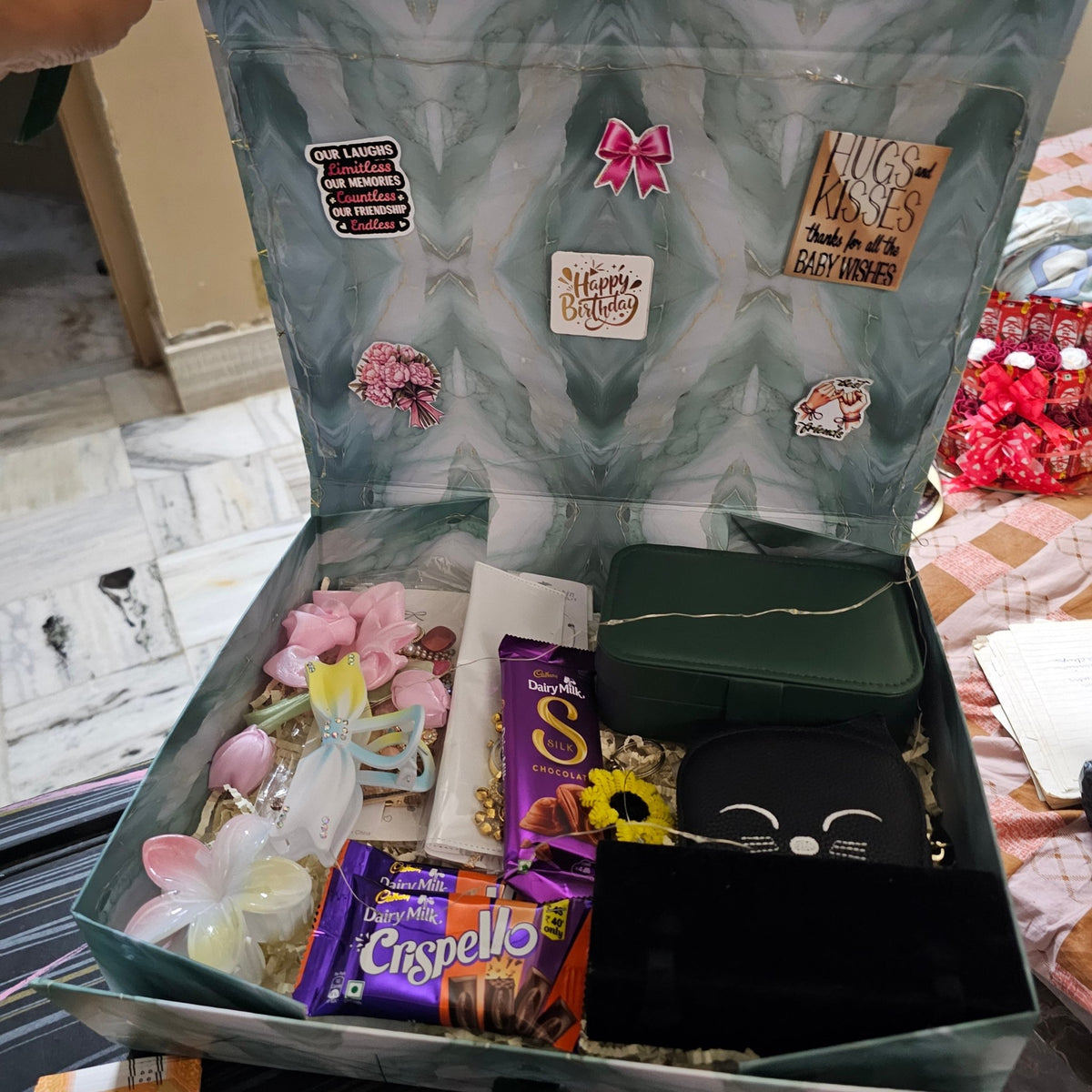 Best Seller Gift Hamper for Her Under ₹3000 | Premium Jewellery & Beauty Hamper - Ajmer Gift Charm