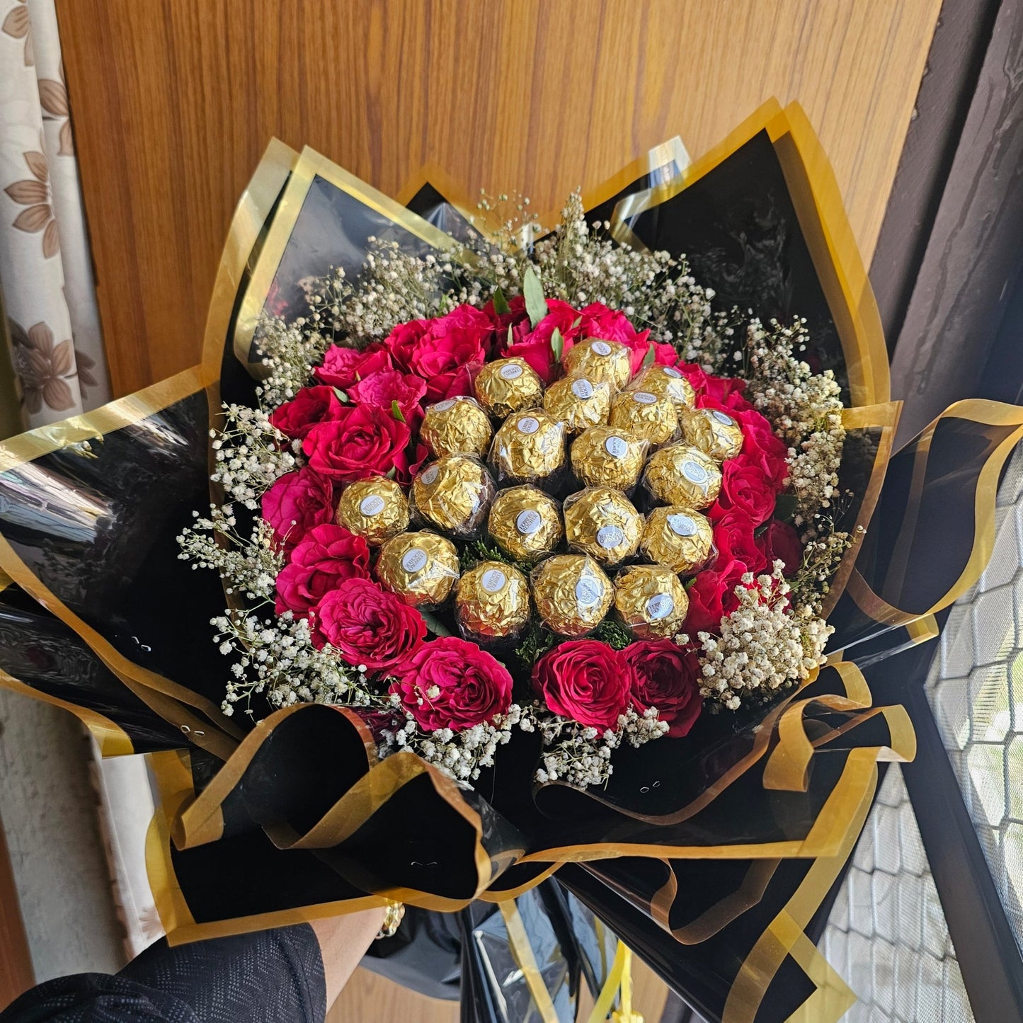 Black Bouquet with Red Roses & Ferrero Rocher | Luxury Chocolate Flower Bouquet - Ajmer Gift Charm