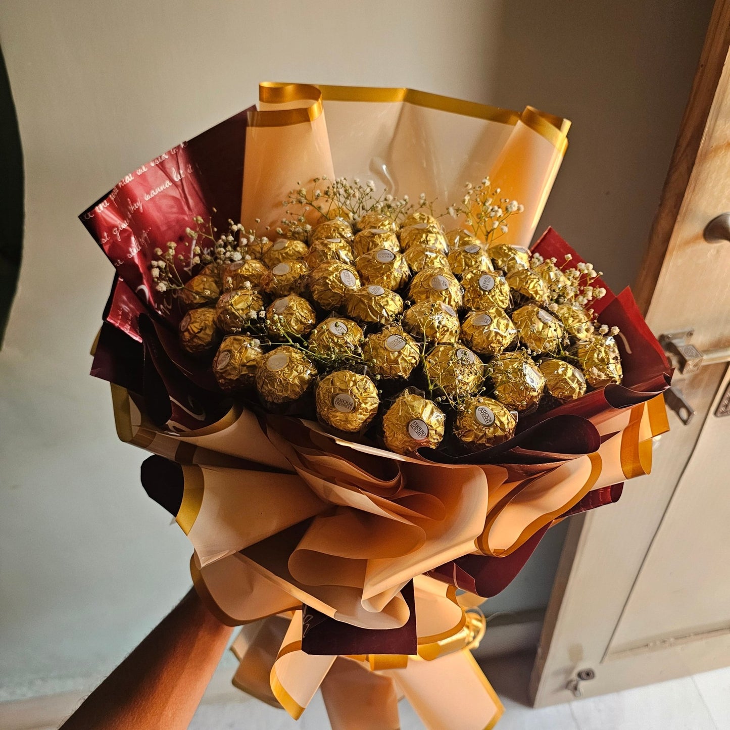 Ferrero Rocher Chocolate Bouquet | Luxury Ferrero Gift Bouquet - Ajmer Gift Charm