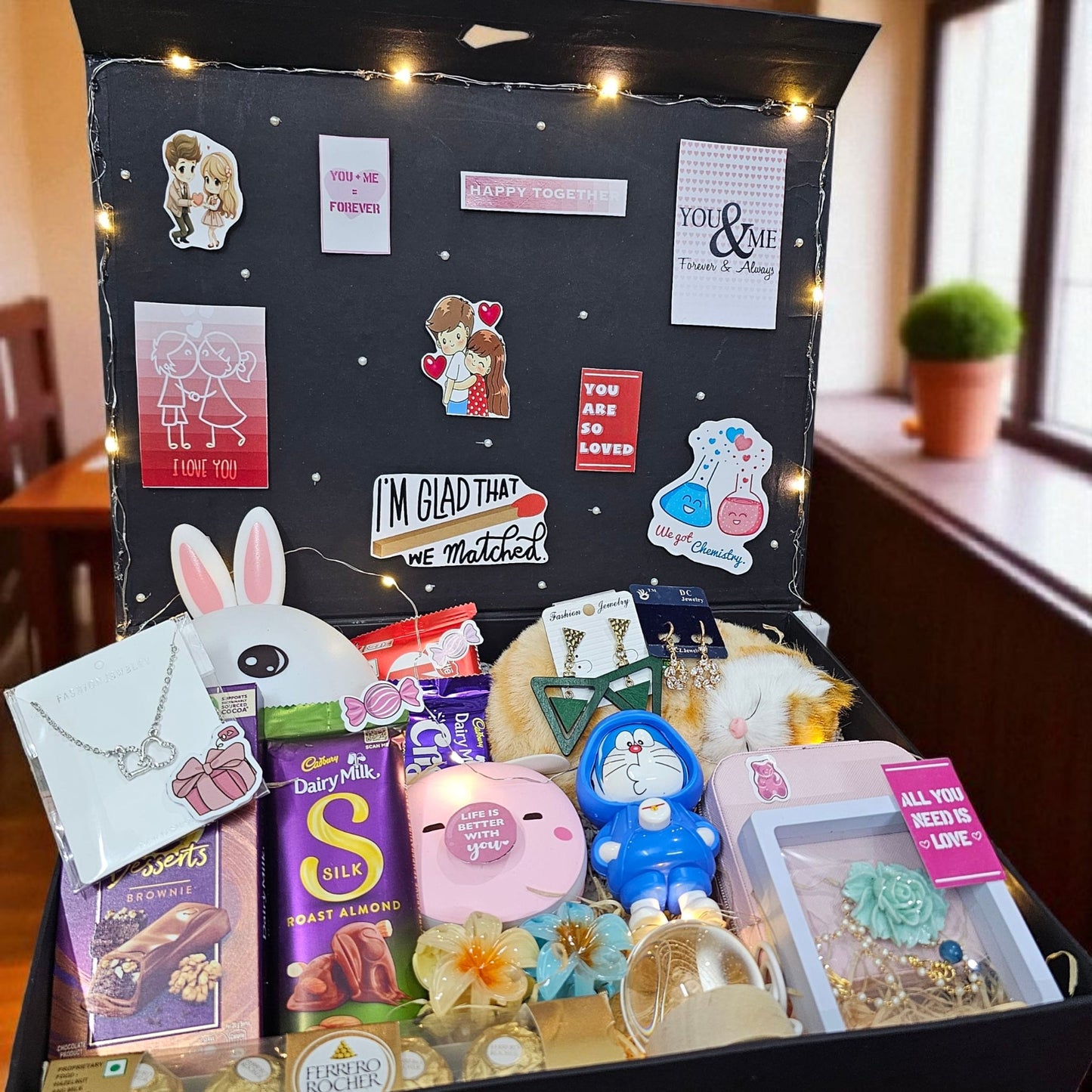 Gift Hamper for Her 🌸 - Ajmer Gift Charm