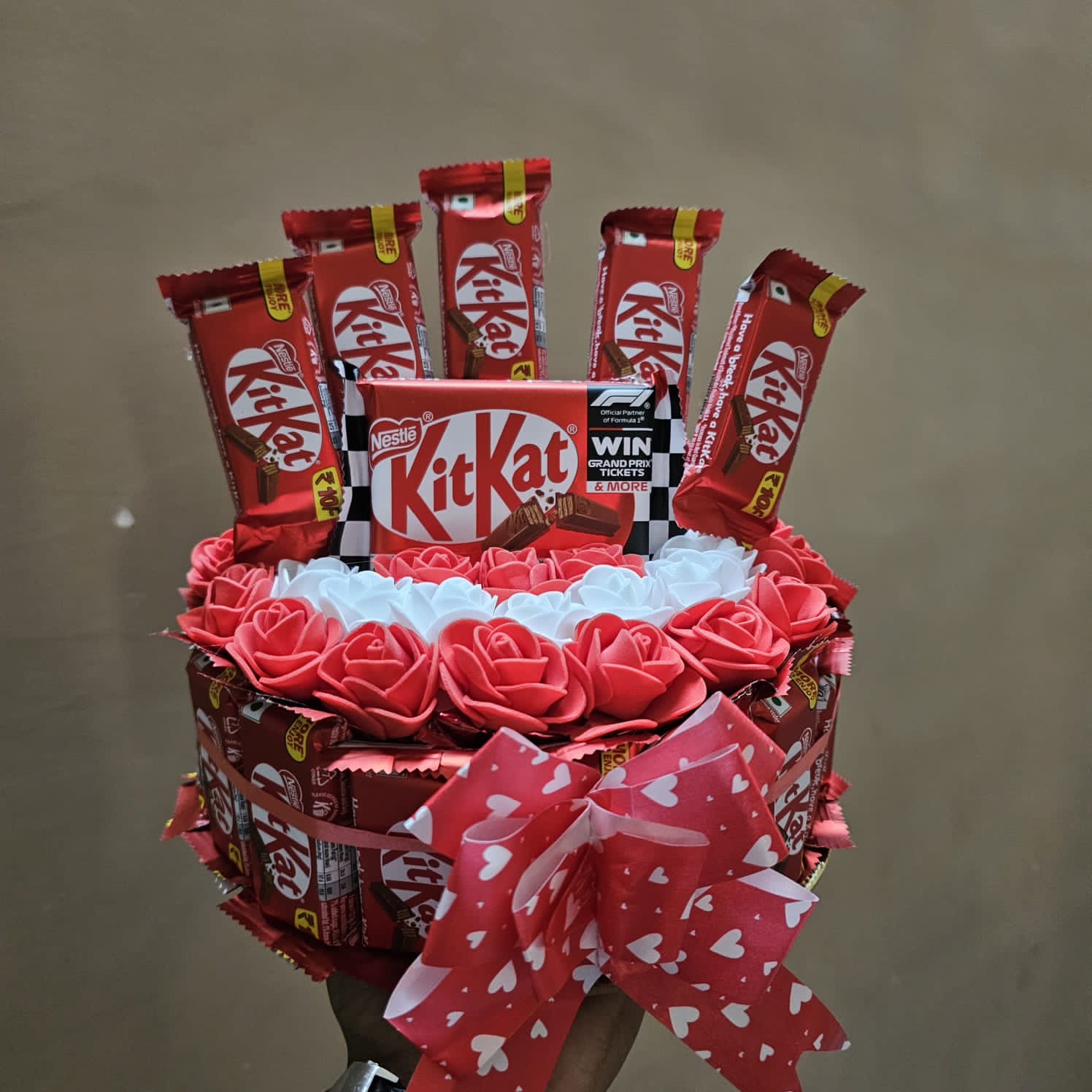 🌹 KitKat Rose Bouquet | Chocolate Flower Bouquet Gift - Ajmer Gift Charm