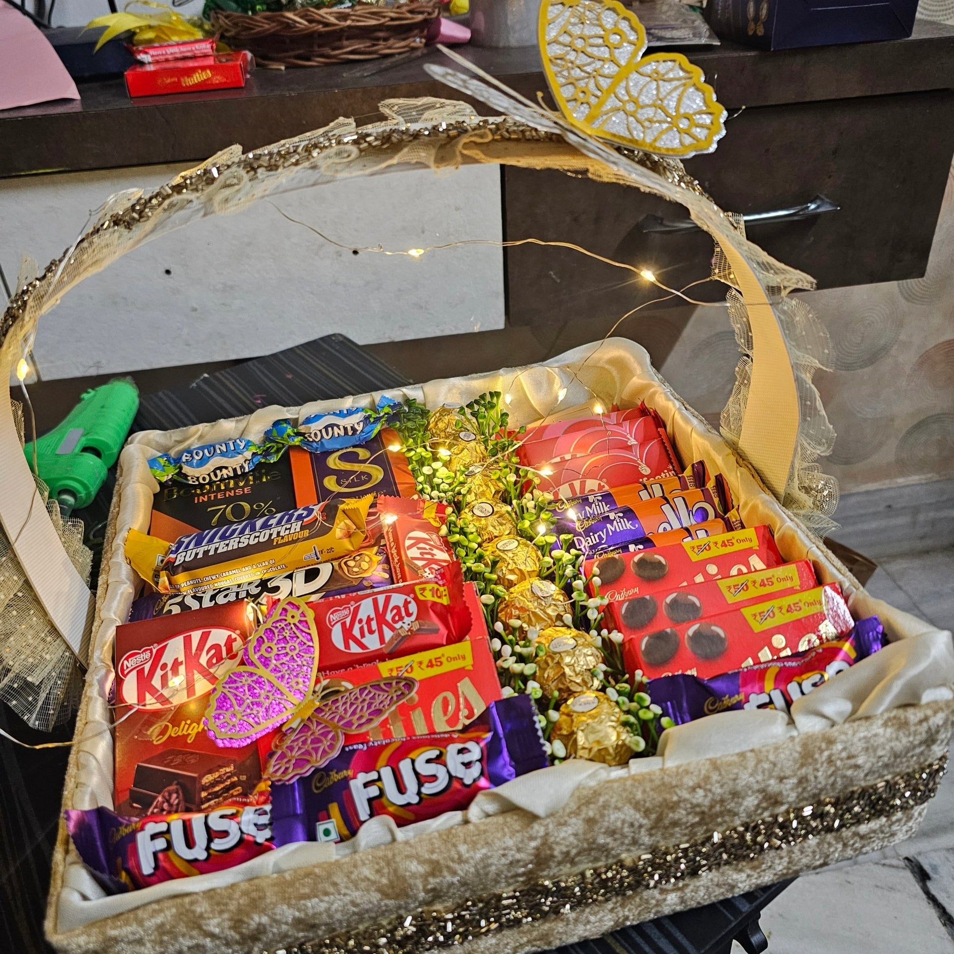 Premium Chocolate Gift Basket 🍫✨ | Luxury Sweet Surprise Hamper - Ajmer Gift Charm
