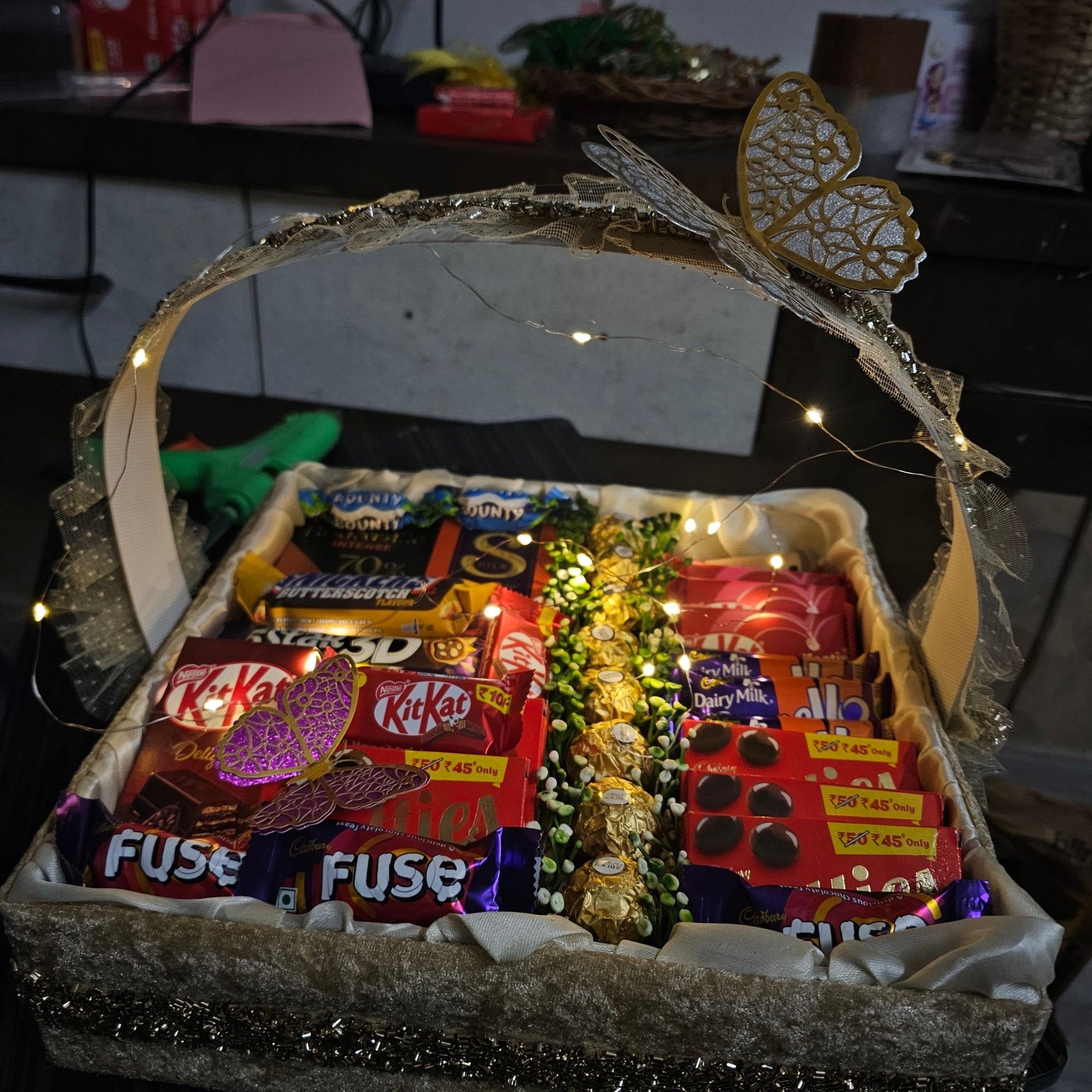 Premium Chocolate Gift Basket 🍫✨ | Luxury Sweet Surprise Hamper - Ajmer Gift Charm