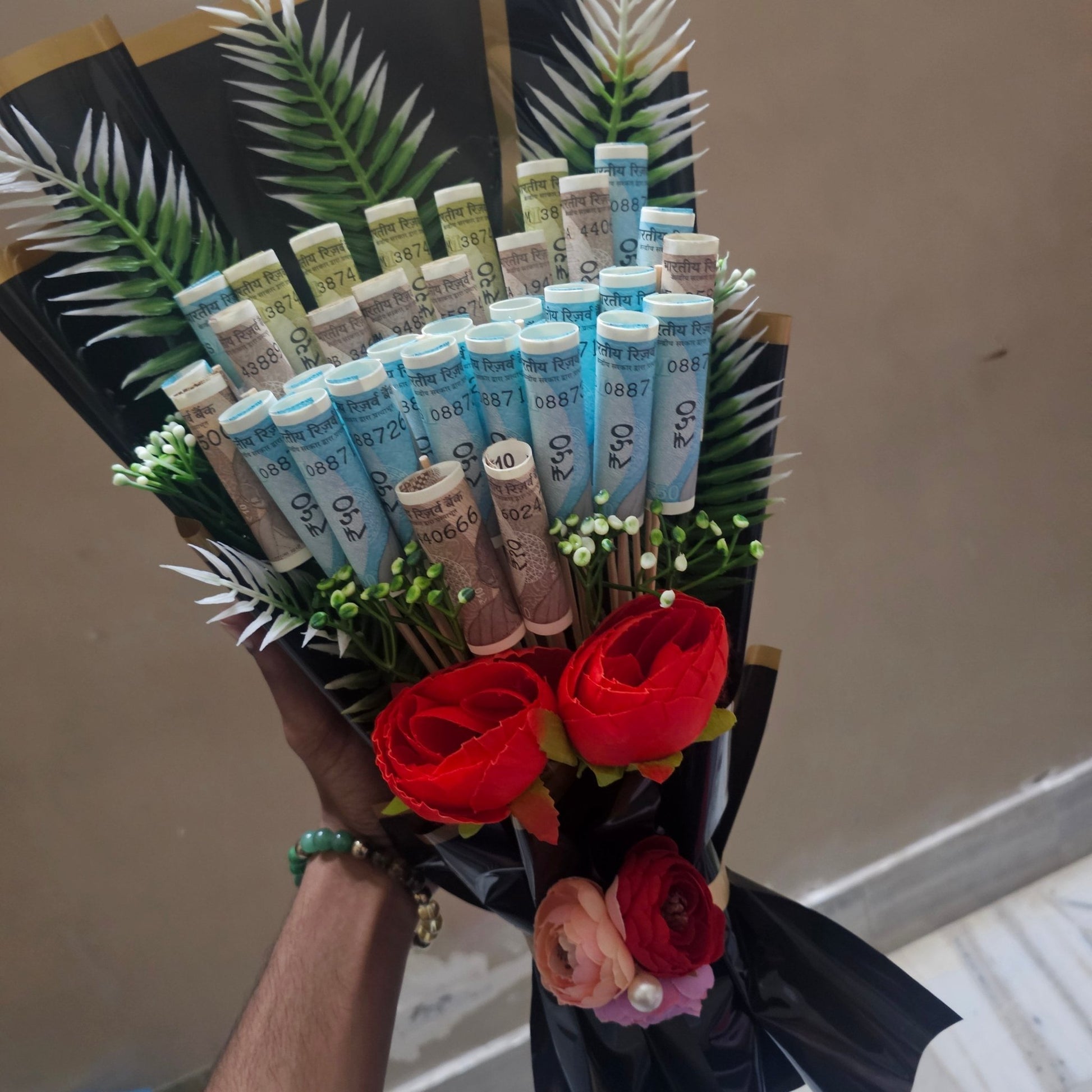 Premium Shagun Money Bouquet 💸 | Elegant Cash Gift Arrangement (₹1100) - Ajmer Gift Charm