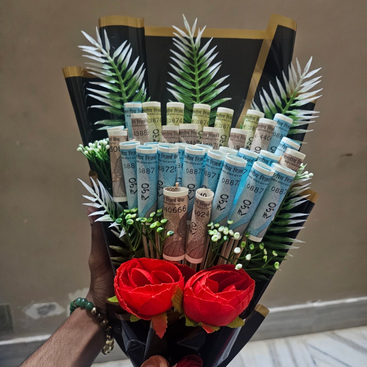 Premium Shagun Money Bouquet 💸 | Elegant Cash Gift Arrangement (₹1100) - Ajmer Gift Charm