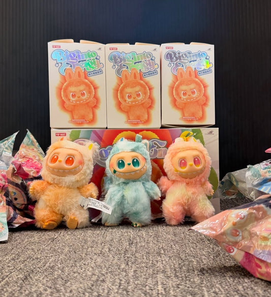 Cute Labubu Doll – Perfect Collectible & Gifting Toy