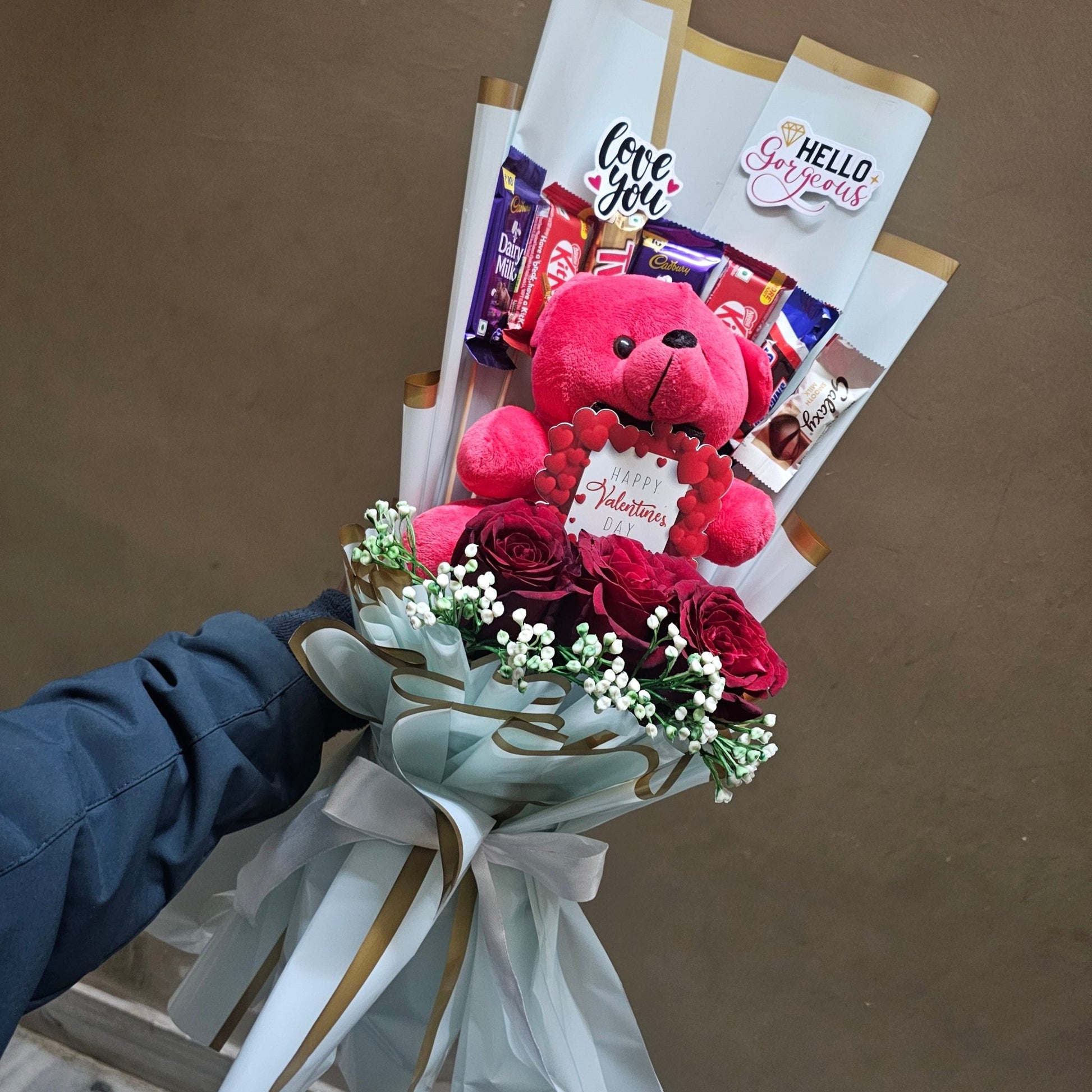 Teddy Chocolate Rose Bouquet 💖🧸🌹 | Premium Gift Combo (₹1350) - Ajmer Gift Charm